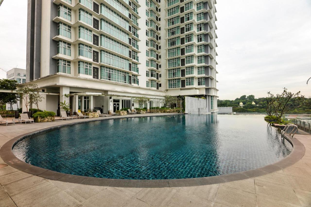 Oyo 527 Home Dua Sentral 2Br Near Brickfields Kuala Lumpur Eksteriør billede